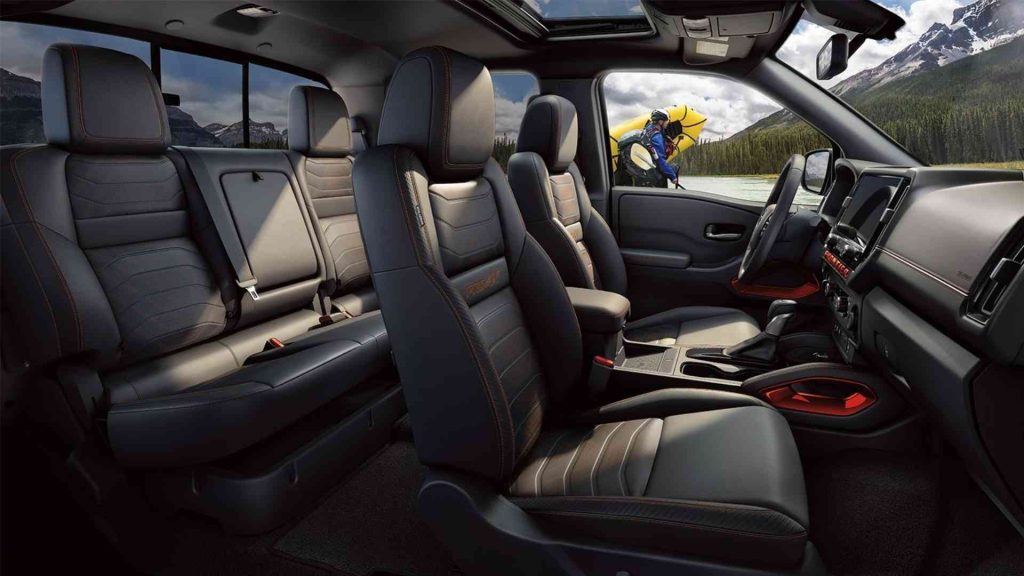 Frontier v6 (4)_Nissan Cobama Universidad_