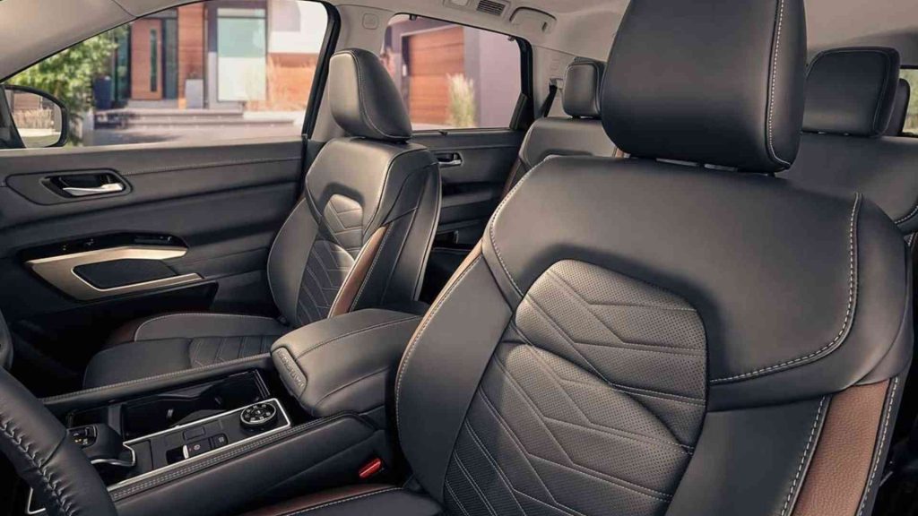 Pathfinder (3)_Nissan Cobama Universidad_