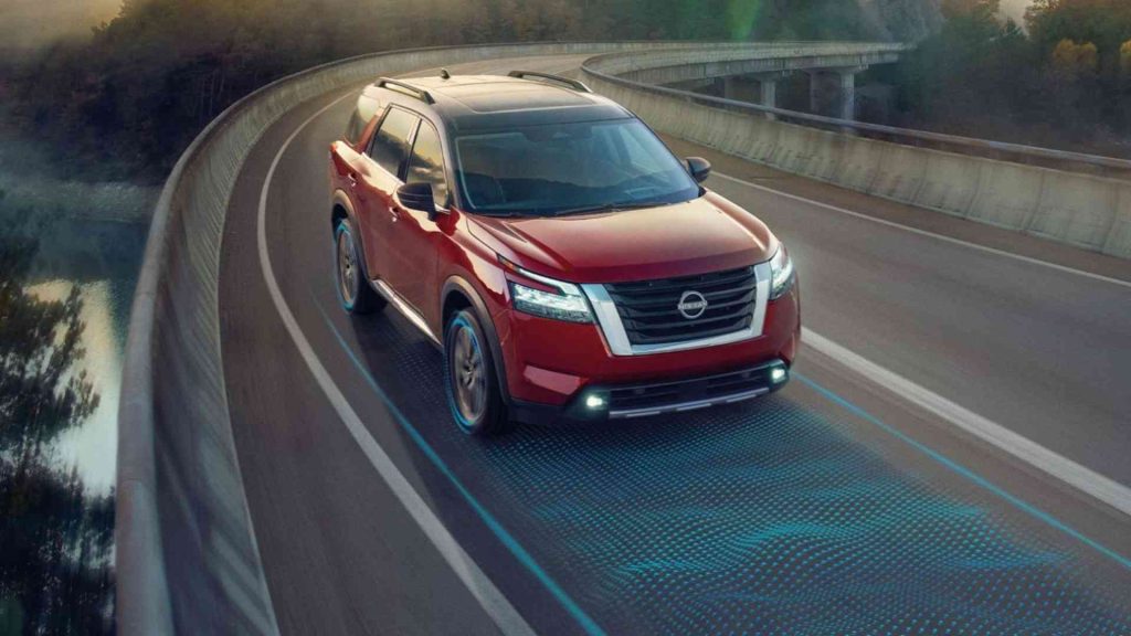 Pathfinder (5)_Nissan Cobama Universidad_