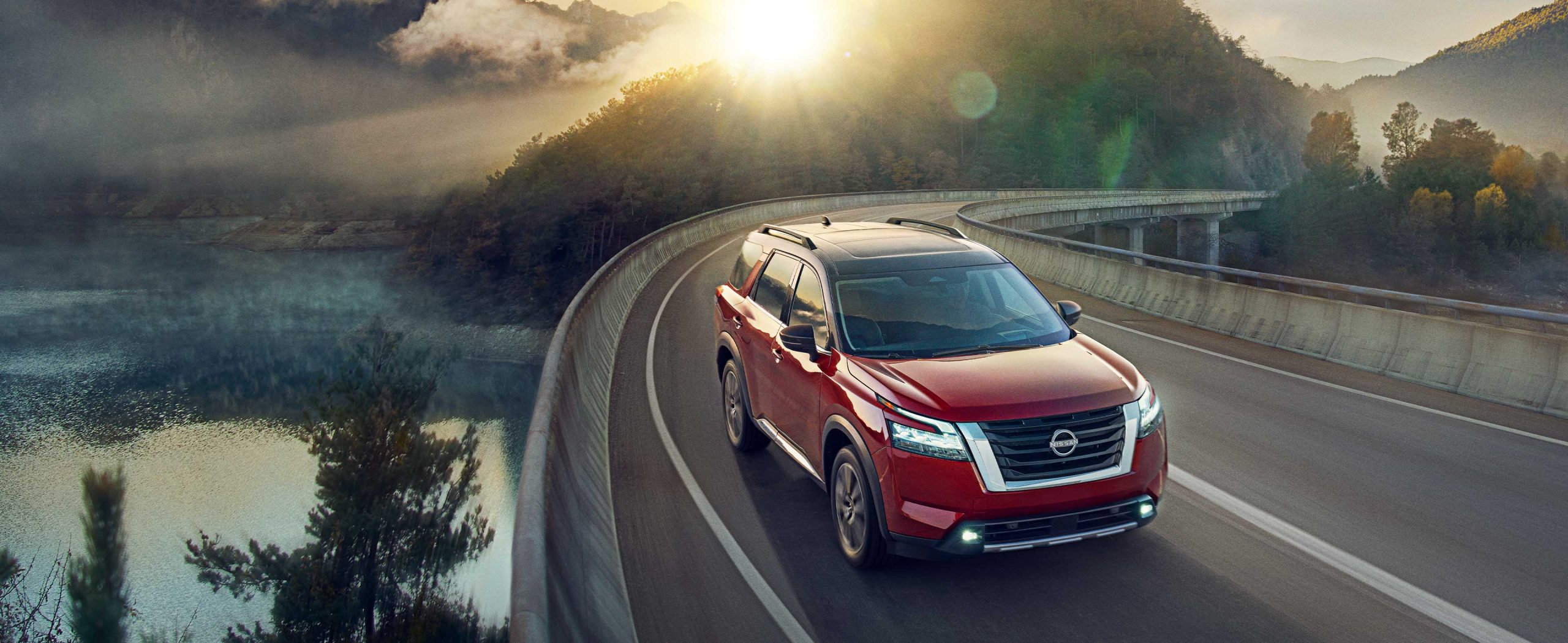 nissan-2023-pathfinder_bitono-bitono_rojo-metalico-negro-exterior-herobanner-d nissan-2023-pathfinder_bitono-bitono_rojo-metalico-negro-exterior-herobanner-d
