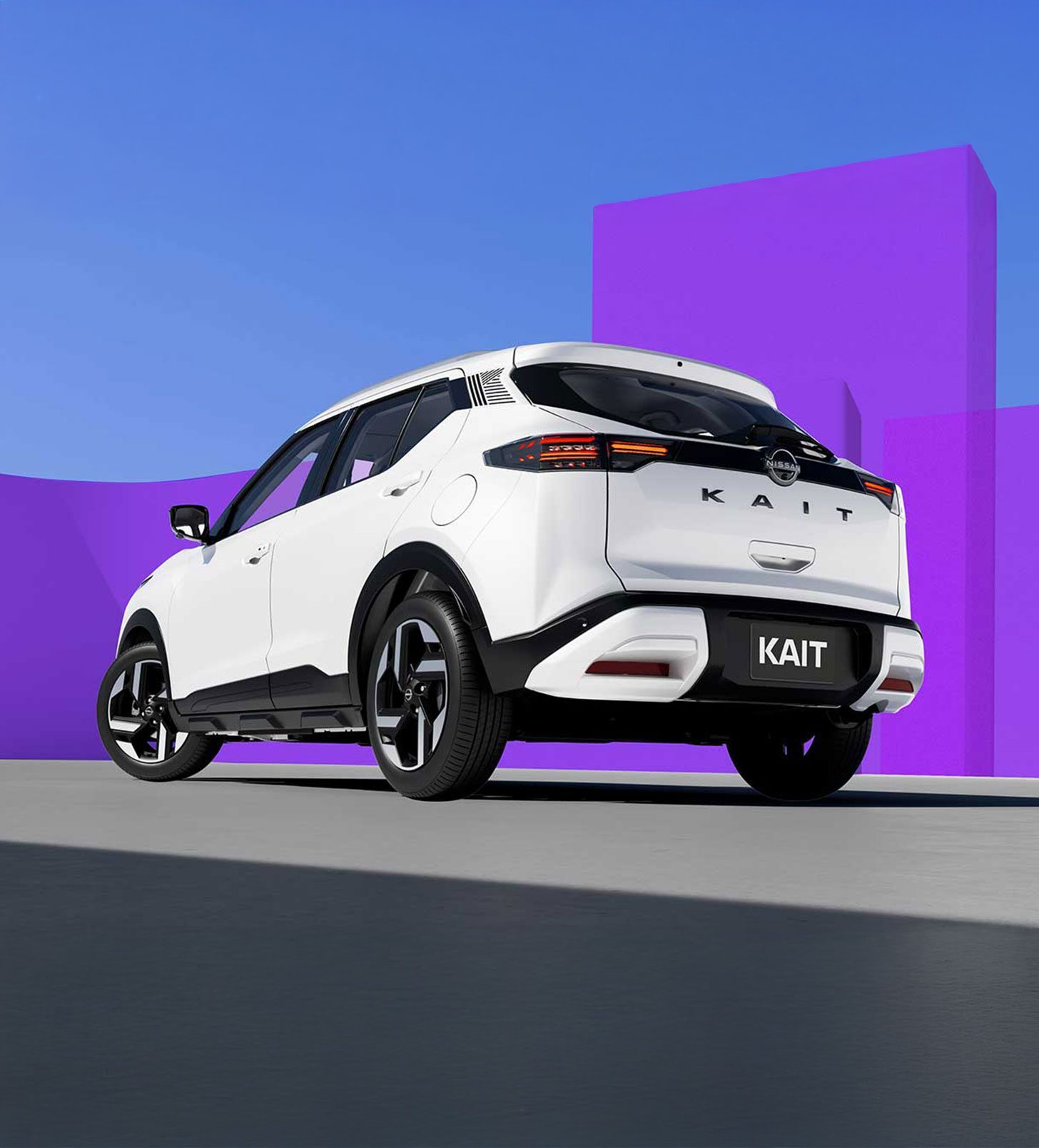 nissan-2027-kait_blanca-morado_overview-accesorios-d.jpg.ximg.l_full_h.smart